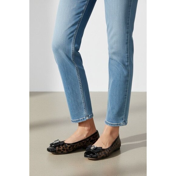 AK Anne Klein Sport Leopard Jeweled Bow Flats 9 New - Picture 4 of 6